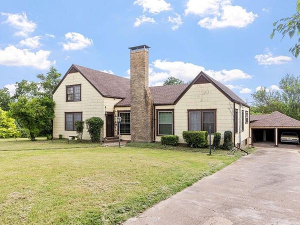 701 5th Street, Honey Grove, TX 75446