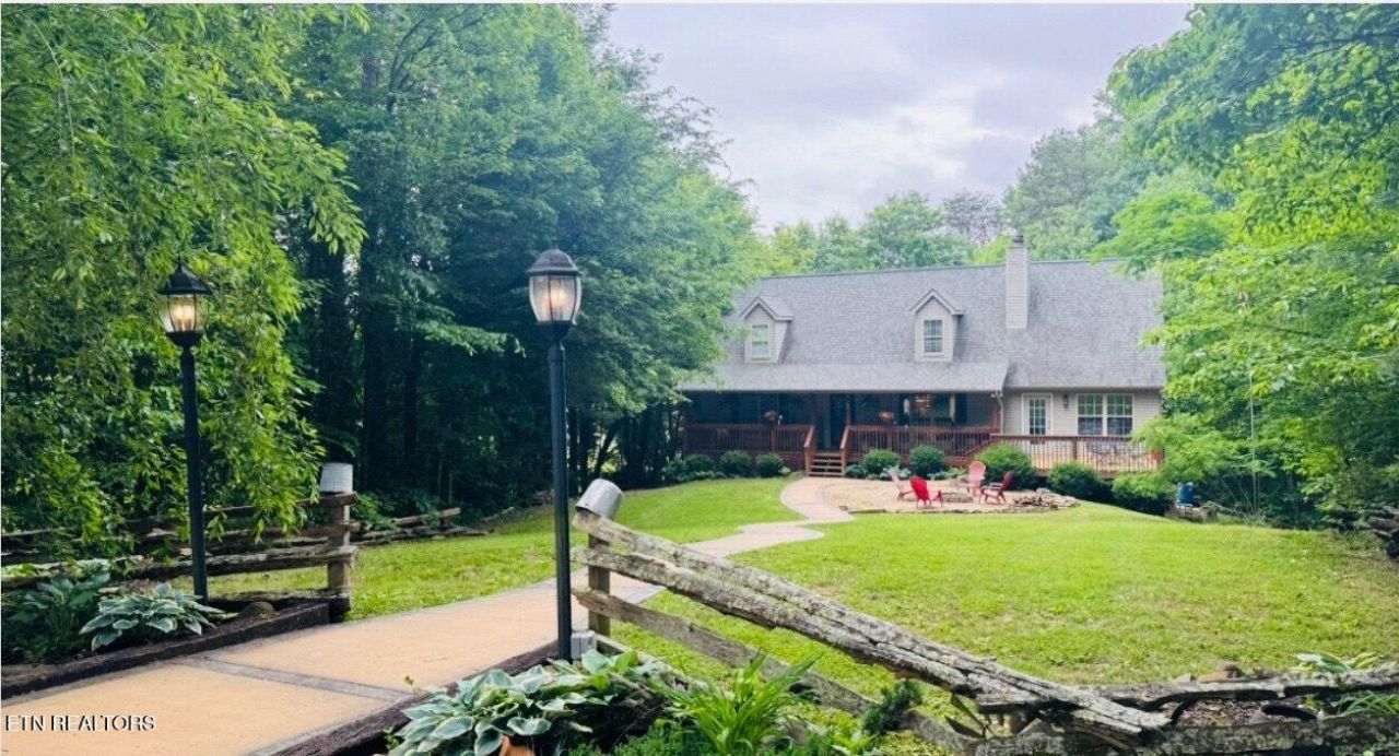 291 Twin Lane, Washburn, TN 37888 Main Photo