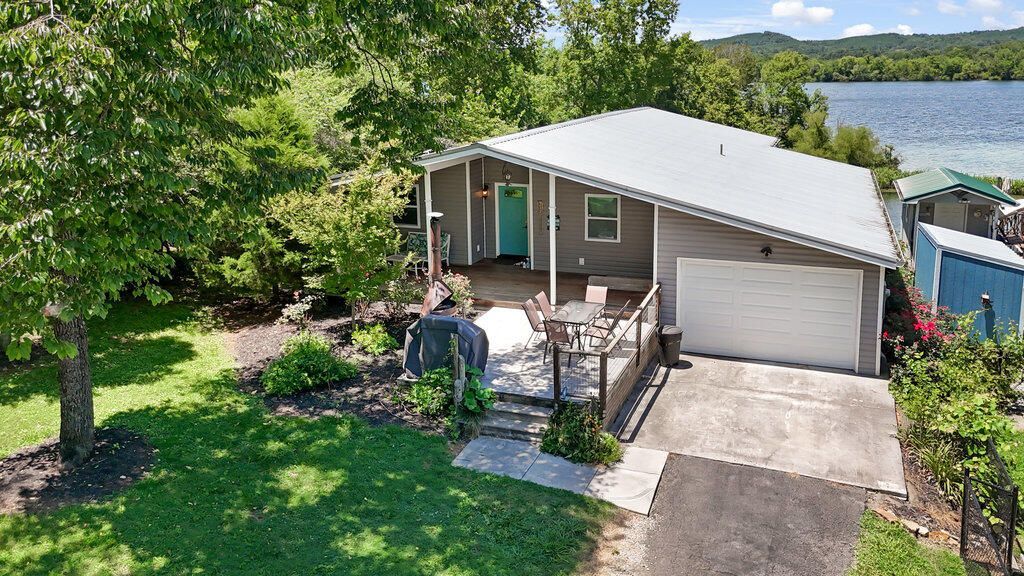 232 Kay Jennings Circle, Decatur, TN 37322 Main Photo