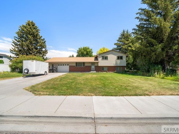 226 W Center Street, FIRTH, ID 83236