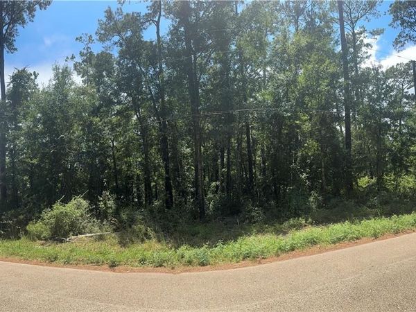 0 LUCILLE Drive, Lacombe, LA 70445