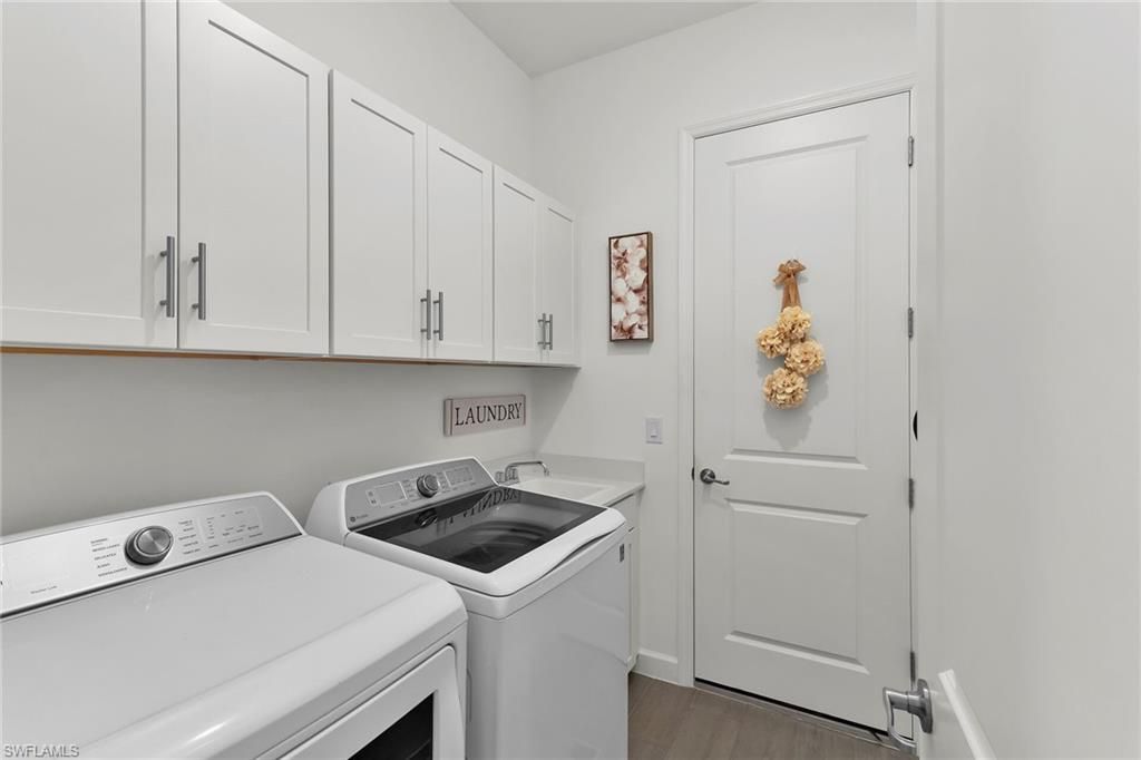 17190 Serengeti Cir, Alva, FL 33920 Photo