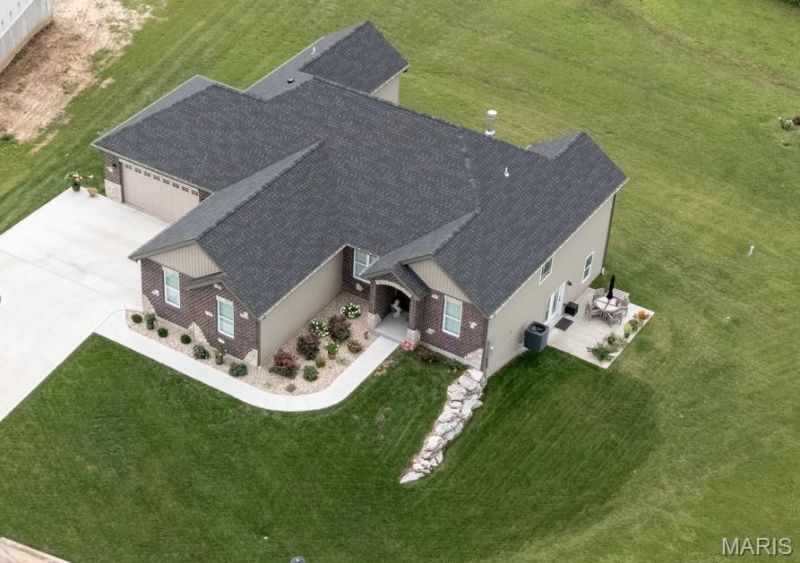 456 Westridge Drive, Troy, MO 63379 Main Photo