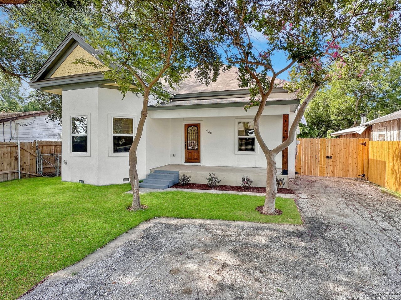 430 E Hart, San Antonio, TX 78214 Main Photo