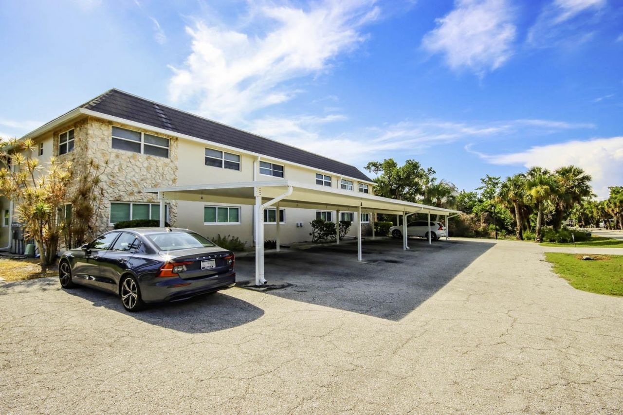 641 Periwinkle Way, Unit A3, Sanibel, FL 33957 Photo