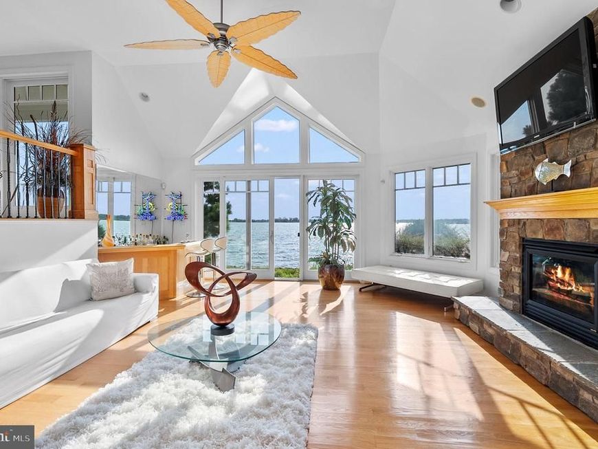 426 Narrows Pointe Drive, Grasonville, MD 21638 Main Photo