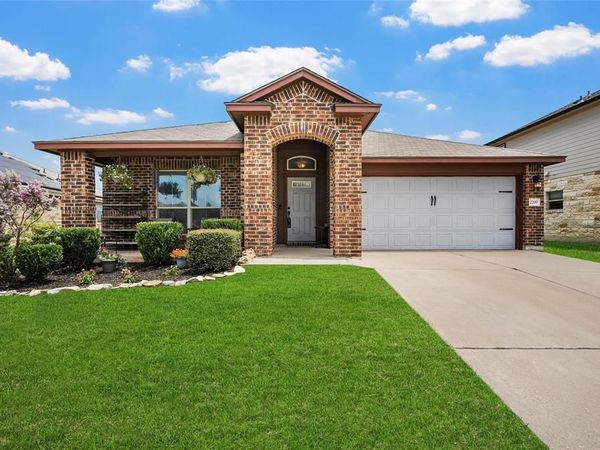 2700 gilchrist Drive, Lorena, TX 76655