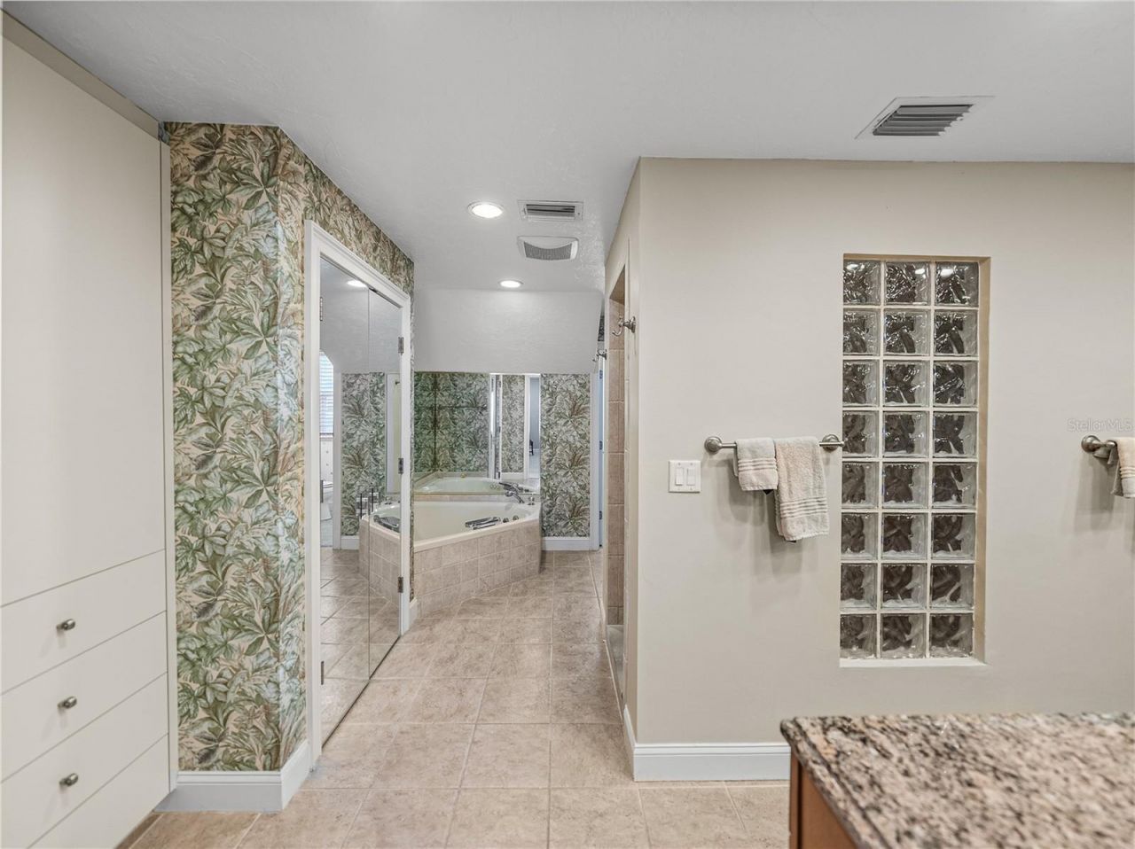 1123 Cypress Point W, Winter Haven, FL 33884 Photo