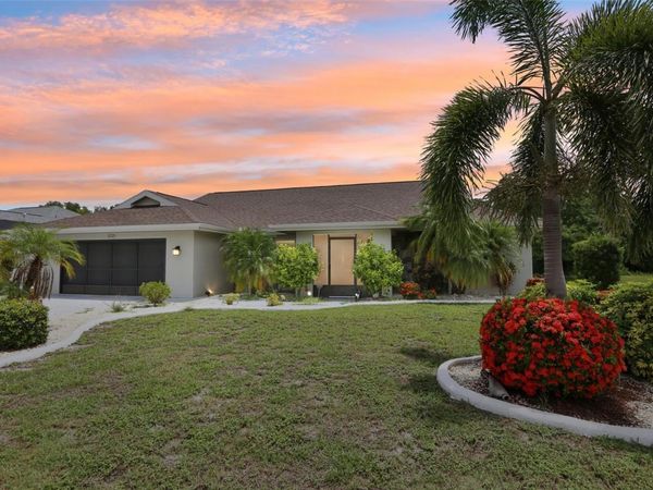 1812 NEW BEDFORD DRIVE, SUN CITY CENTER, FL 33573