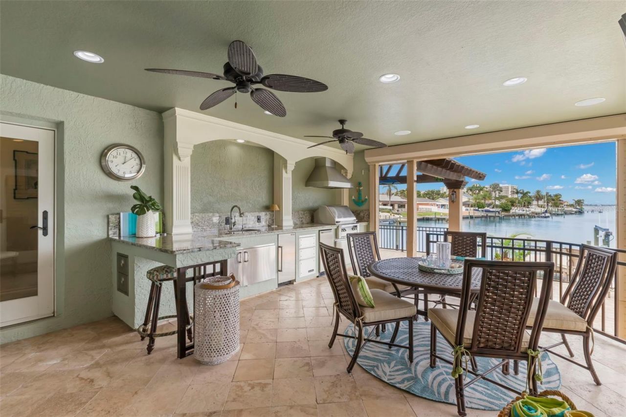 5914 Skimmer Point Boulevard S, Gulfport, FL 33707 Photo