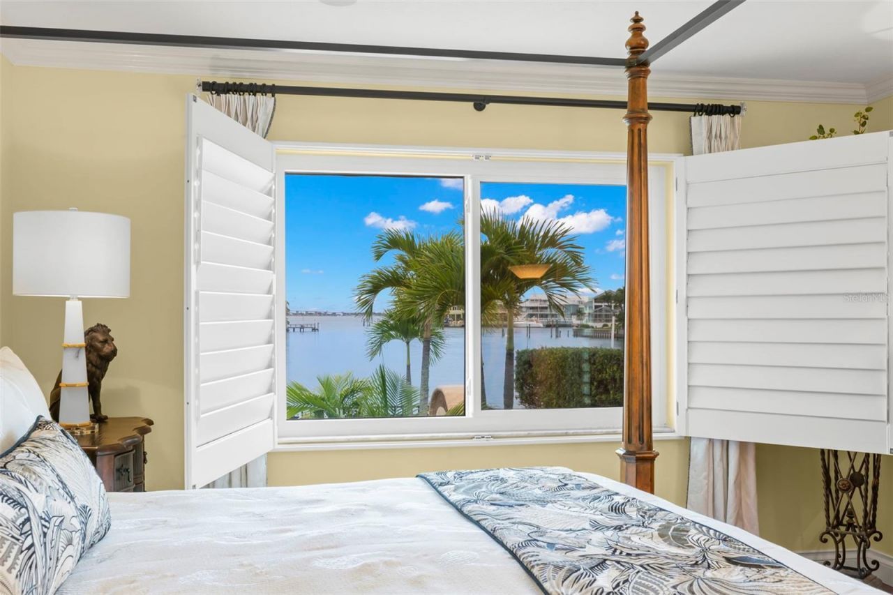 5914 Skimmer Point Boulevard S, Gulfport, FL 33707 Photo