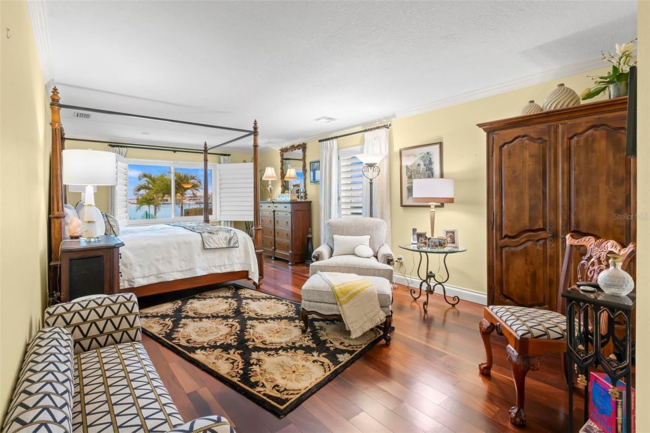 5914 Skimmer Point Boulevard S, Gulfport, FL 33707 Photo