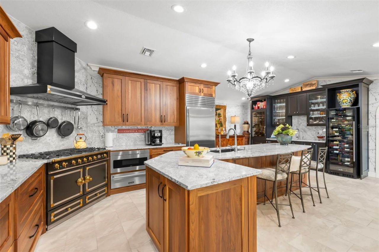 5914 Skimmer Point Boulevard S, Gulfport, FL 33707 Photo