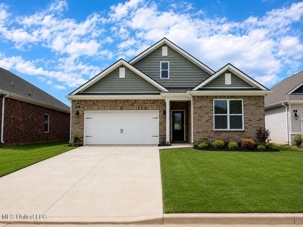 81 Powell Place, Byhalia, MS 38611
