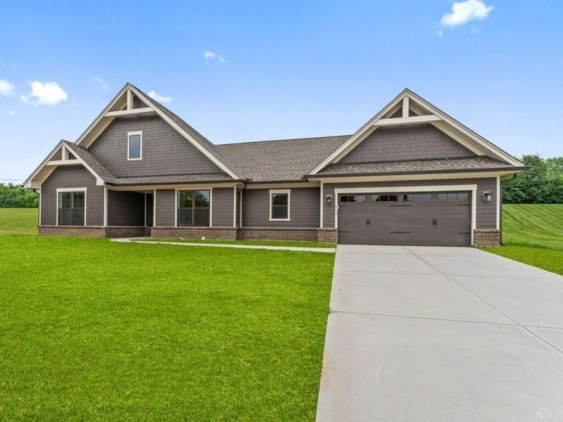 919 Cypress Place, Tipp City, OH 45371 Photo 3