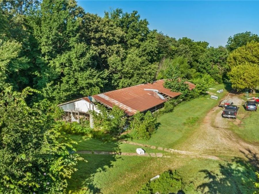 Property Image 28