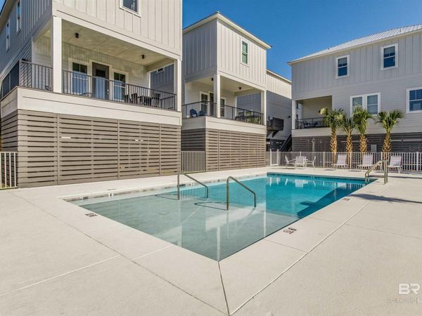 115 W 10th Street, Unit J, Gulf Shores, AL 36542