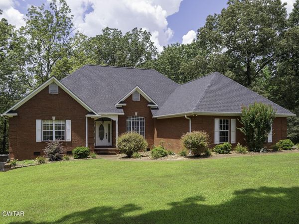 615 Hidden Hills Circle, Lexington, TN 38351