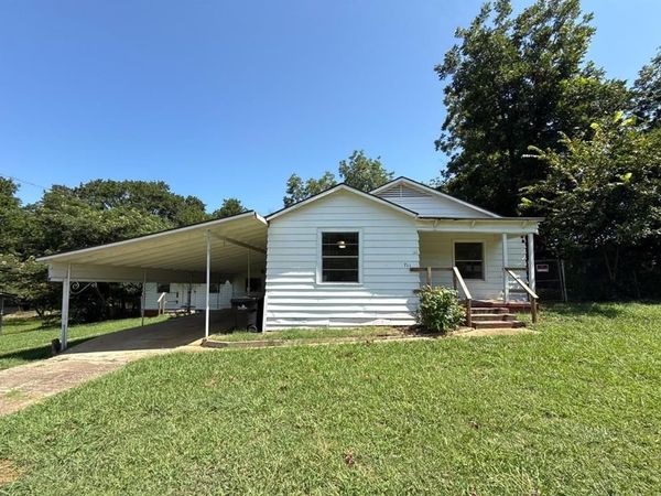 711 Dubois Street, Denison, TX 75020