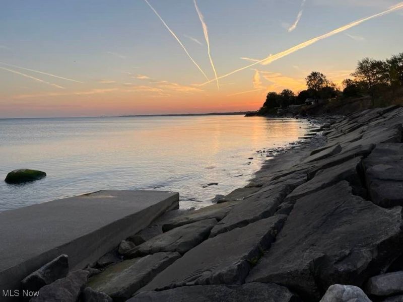 Lansing Road, Vermilion, OH 44089 Photo 9