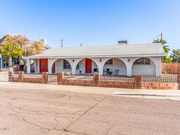 4025 N 81st Street, Scottsdale, AZ 85251