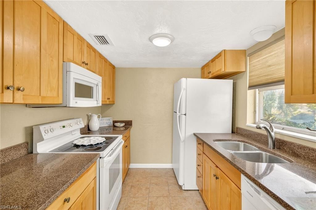 6500 Estero Blvd, Unit G204, Fort Myers Beach, FL 33931 Photo
