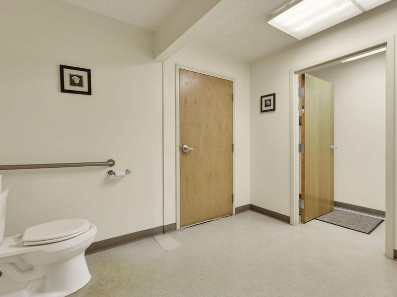 1311 W Main Street, Newark, OH 43055 Photo 16