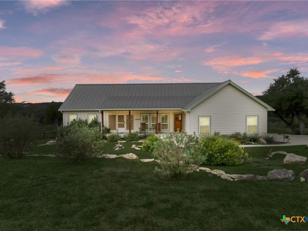 1699 Lake Ridge Boulevard, Canyon Lake, TX 78133