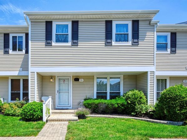 100 Baker Court, Unit 36, Island Park, NY 11558