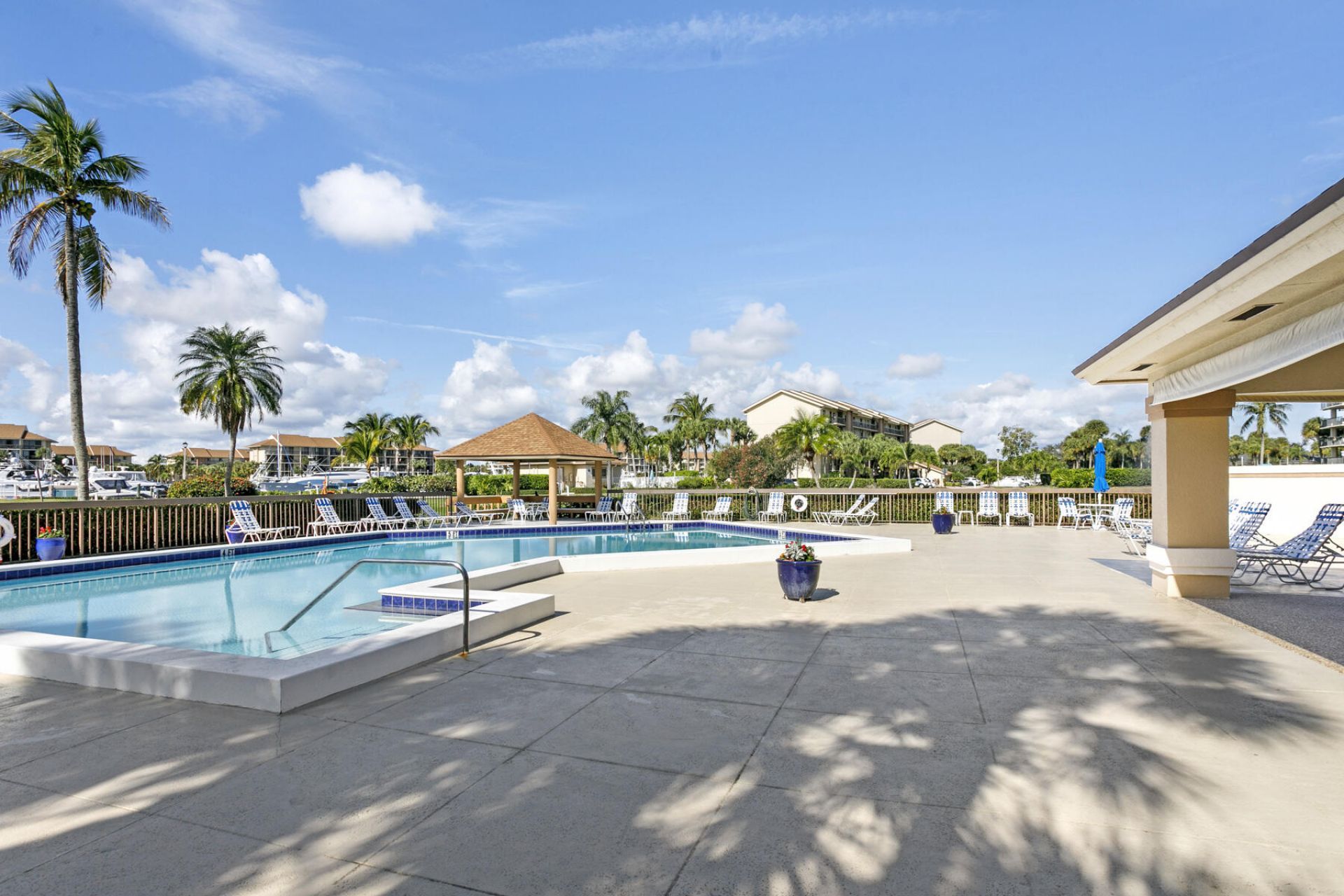 601 Seafarer Circle, Unit 101, Jupiter, FL 33477 Photo