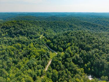 700 Clay Camp Road, Hitchins, KY 41146