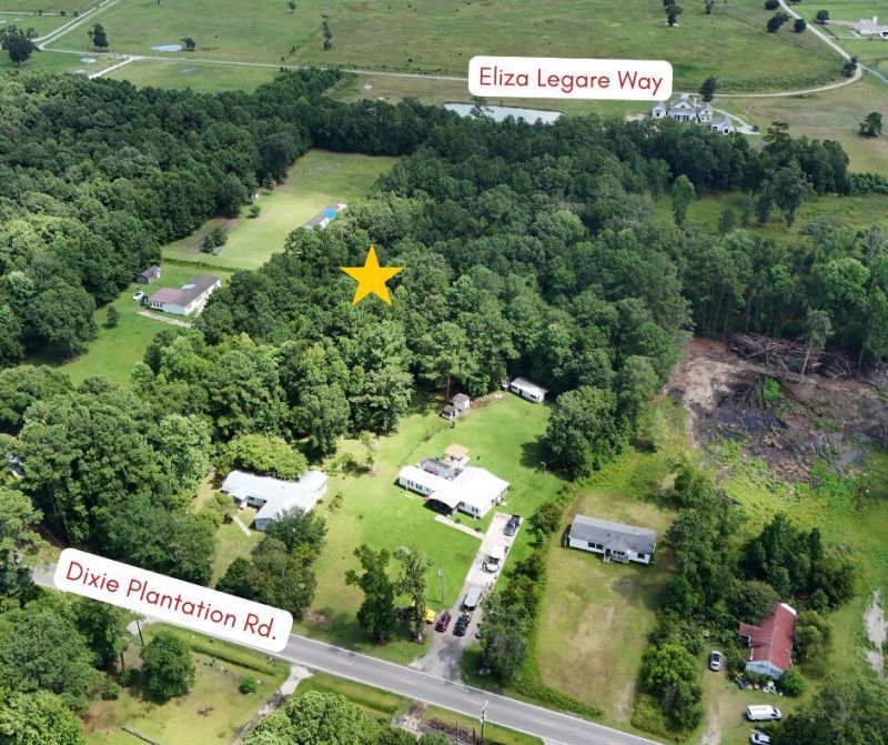 5077 Comments Road Photo 4