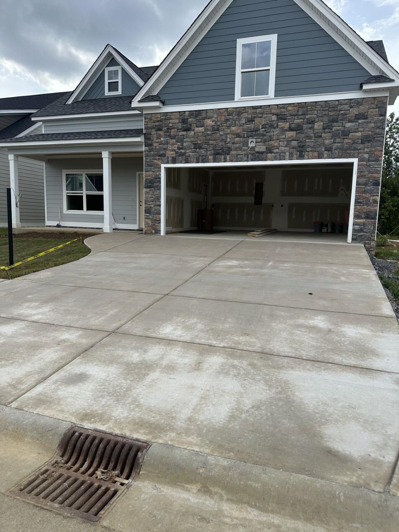 1049 Silverpine Drive Chattanooga, TN 37421