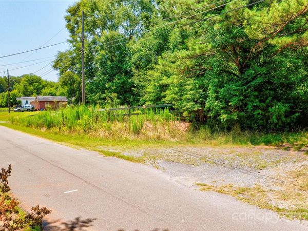 111 Cam Place, Lawndale, NC 28090