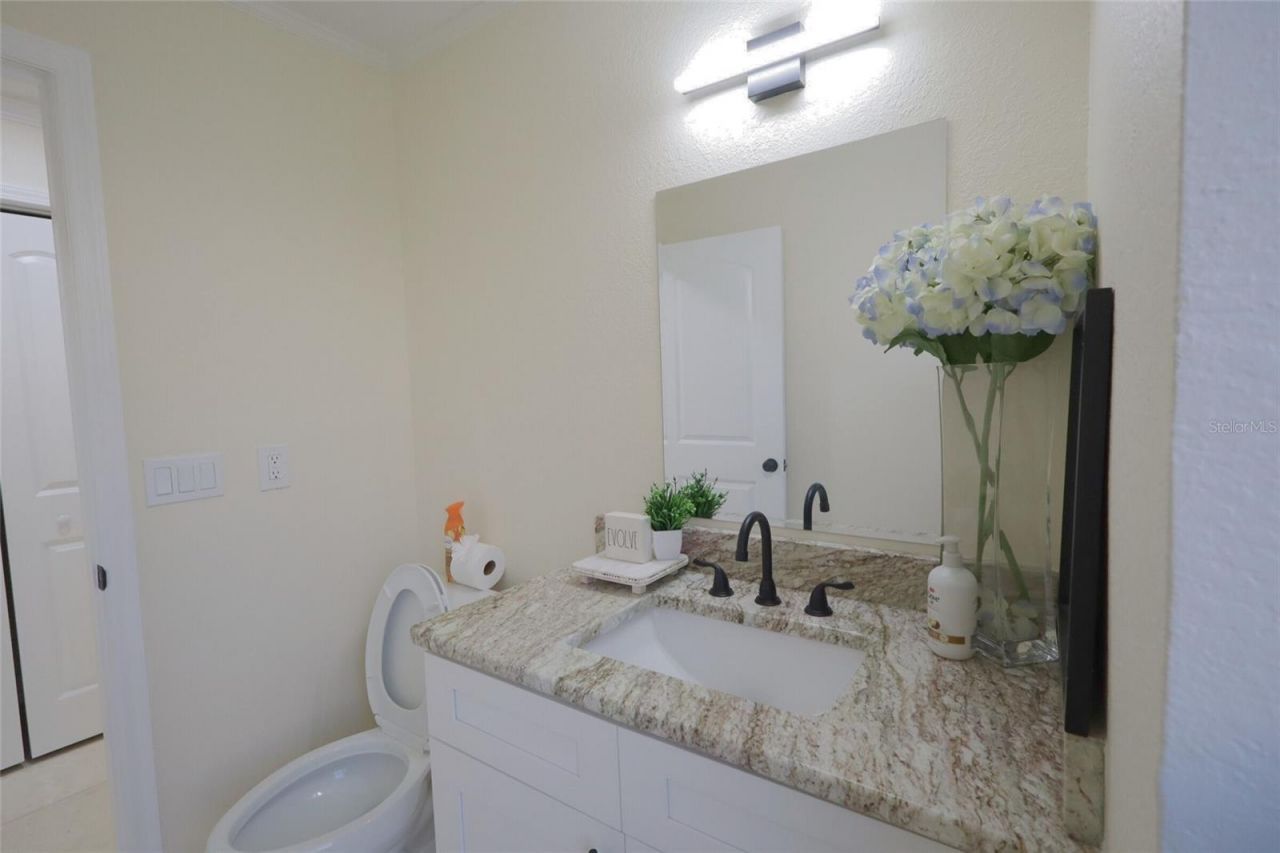 6151 Silver Oaks Drive, Zephyrhills, FL 33542 Photo