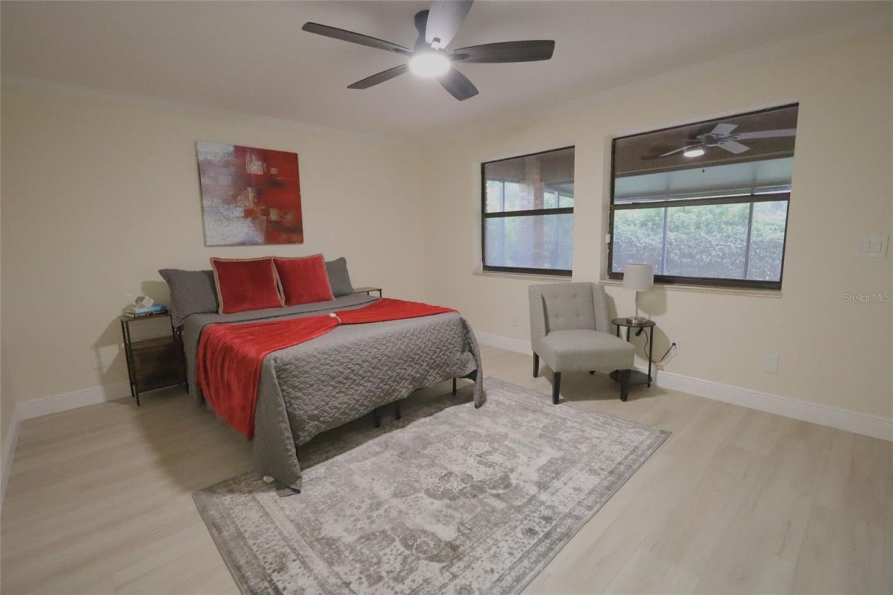 6151 Silver Oaks Drive, Zephyrhills, FL 33542 Photo