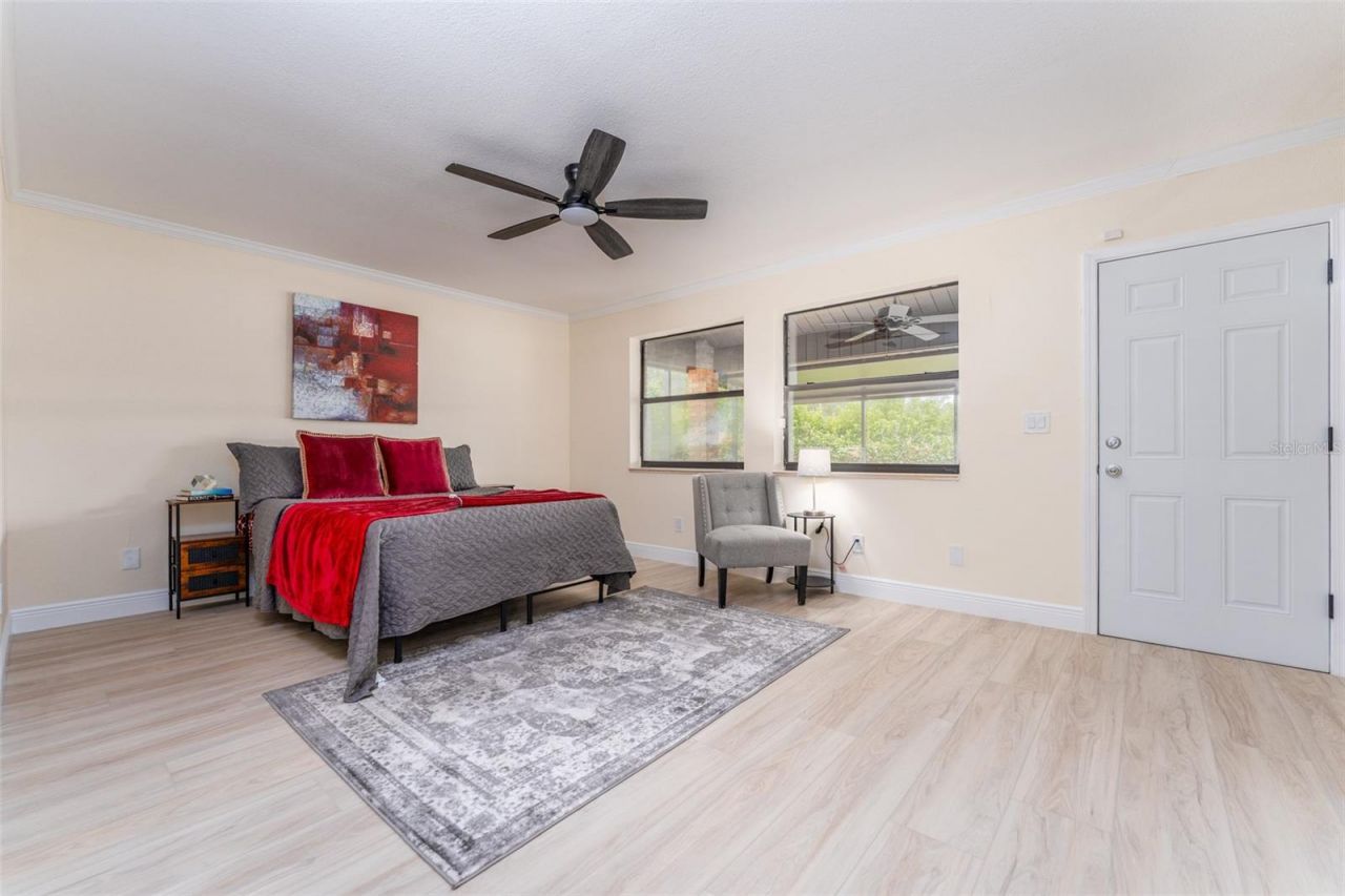 6151 Silver Oaks Drive, Zephyrhills, FL 33542 Photo