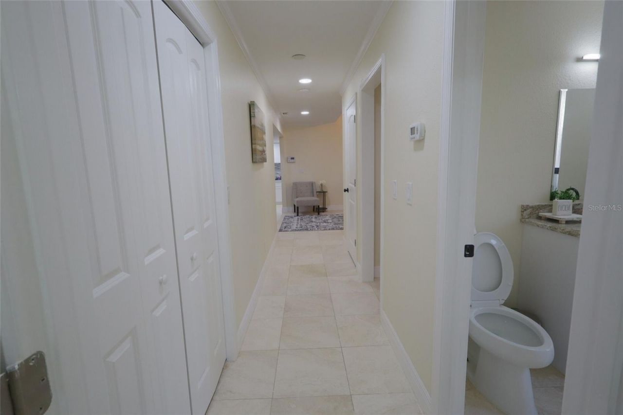 6151 Silver Oaks Drive, Zephyrhills, FL 33542 Photo