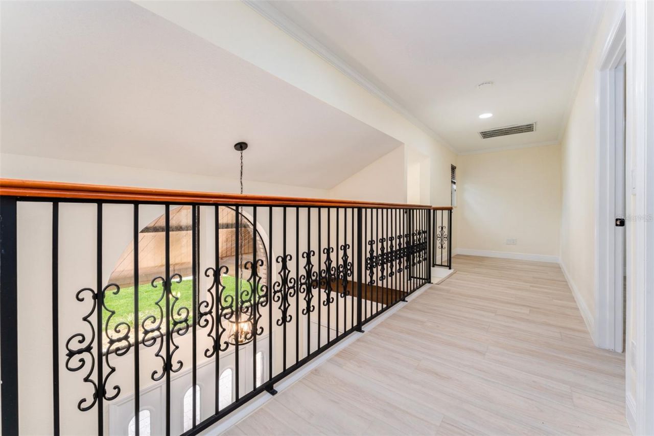6151 Silver Oaks Drive, Zephyrhills, FL 33542 Photo