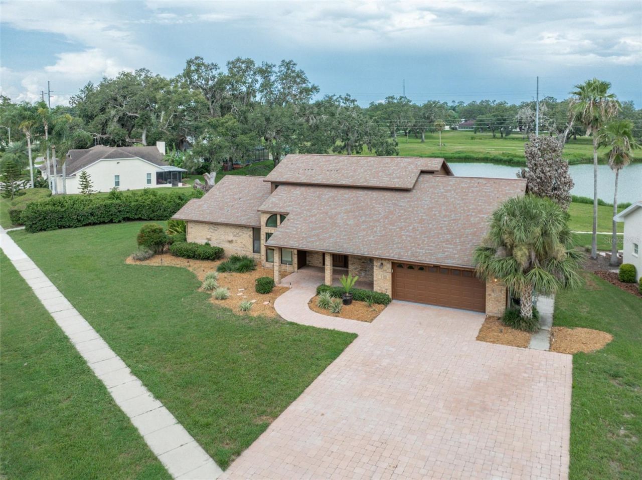 6151 Silver Oaks Drive, Zephyrhills, FL 33542 Photo