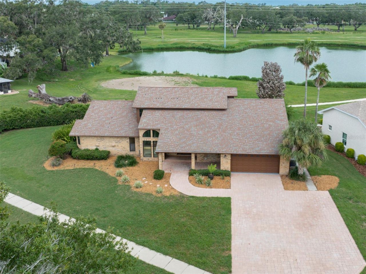 6151 Silver Oaks Drive, Zephyrhills, FL 33542 Photo
