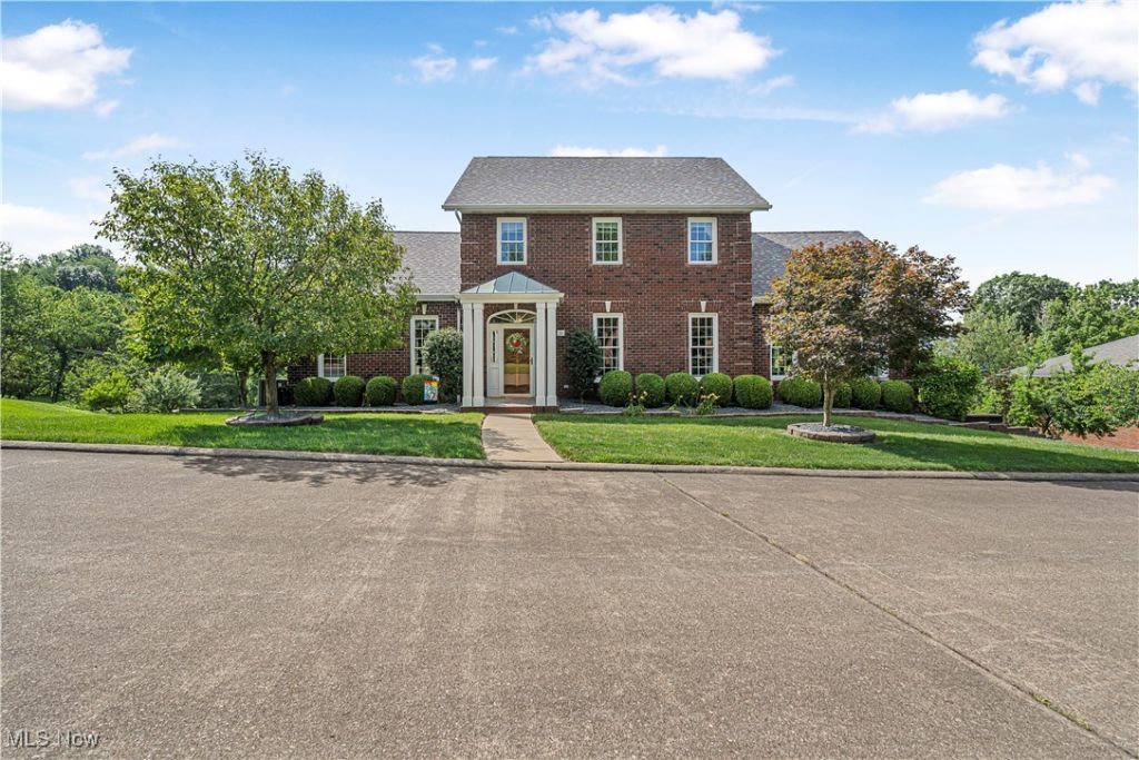 280 Jersey Drive, Moundsville, WV 26041 Main Photo