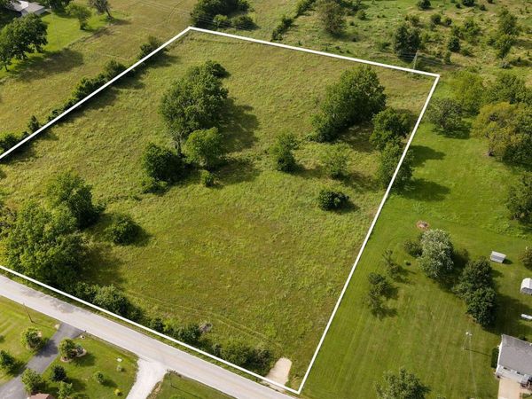 000 E Farm Road 194, Rogersville, MO 65742
