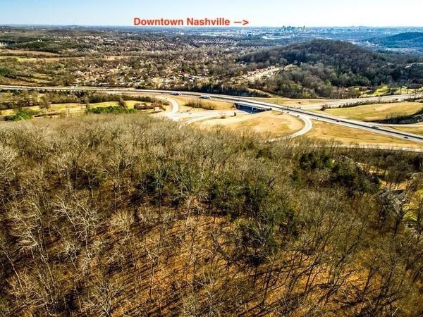 3718 Homeland Dr, Nashville, TN 37218