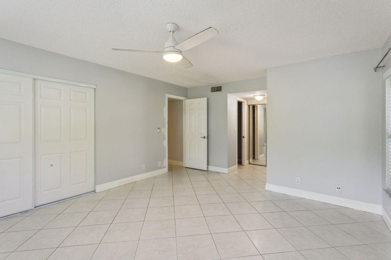 2900 SW 22nd Circle, Unit 221f, Delray Beach, FL 33445 Photo