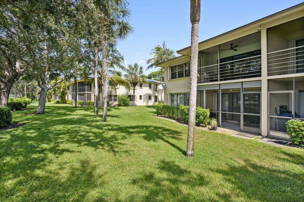 2900 SW 22nd Circle, Unit 221f, Delray Beach, FL 33445 Photo