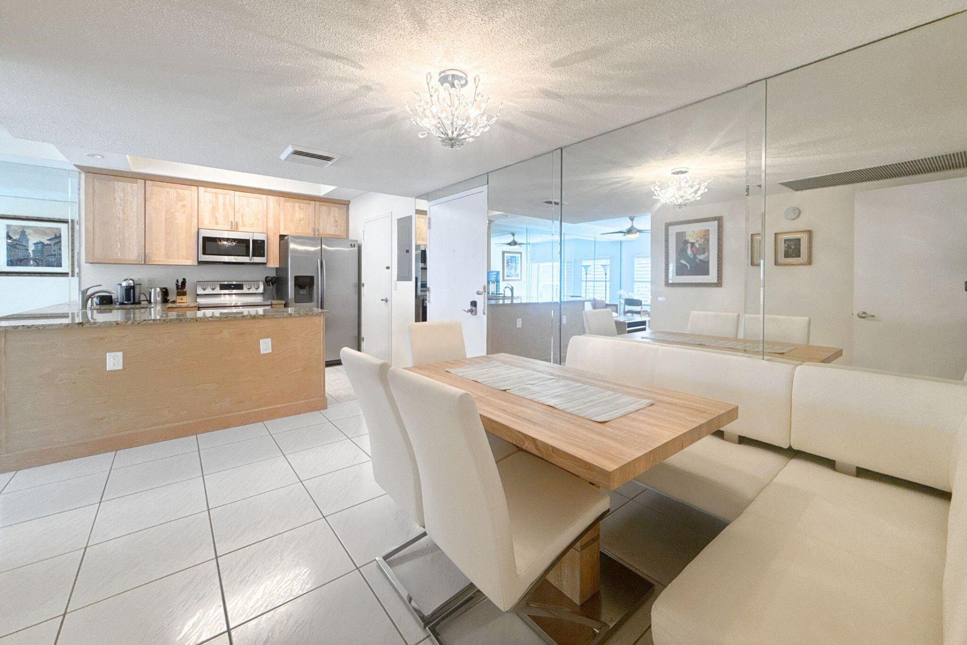 3230 S Ocean Boulevard, Unit B203, Palm Beach, FL 33480 Photo