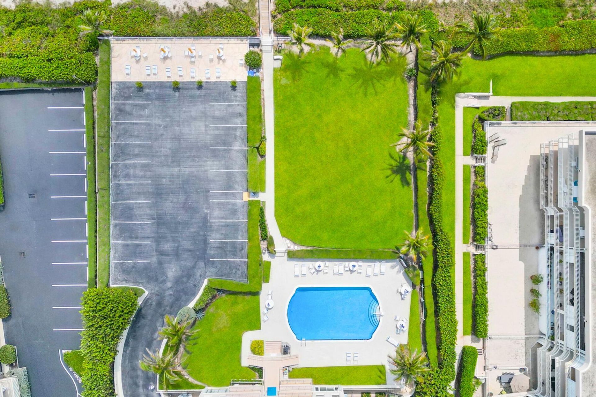 3230 S Ocean Boulevard, Unit B203, Palm Beach, FL 33480 Photo