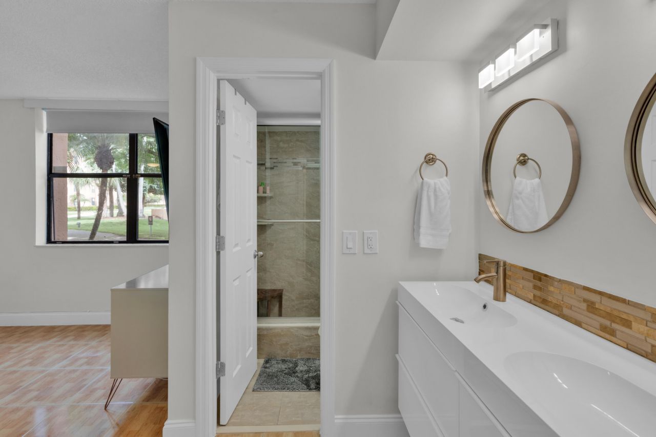 955 Dotterel 2104 Road, Unit 2104, Delray Beach, FL 33444 Photo