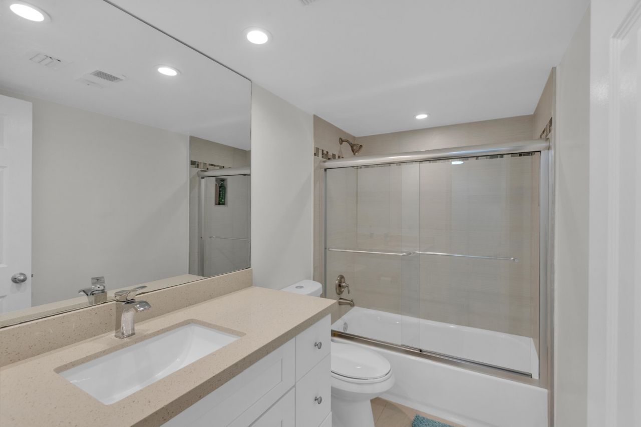 955 Dotterel 2104 Road, Unit 2104, Delray Beach, FL 33444 Photo